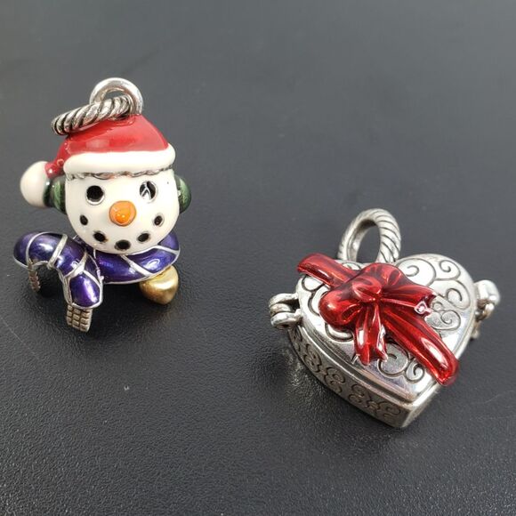 Brighton 20" Necklace Silver Heart Shape/Enamal Snowman Pendant Limited Edition - Picture 7 of 16